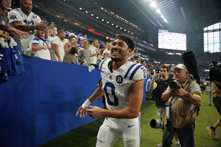 Colts S Cam Bynum makes a brutal shot in Rams before the shock of week 4 at Sofi Stadium 4 27085646 1759028896