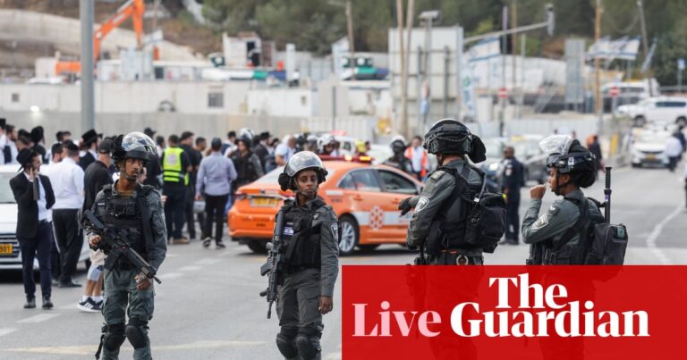 Five people were killed in Jerusalem shoots; Israel threaten Gaza City and 'Storms strong' - Middle East Live | Garza gaza 14 4917