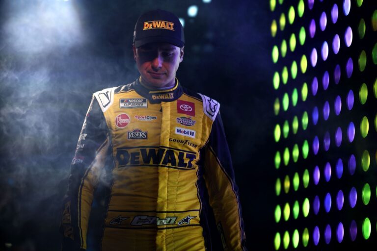 Christopher Bell crushed with his mistake of Kansas who finally ended in favor of Chase Elliott 31 f4539 17591960962659 1920