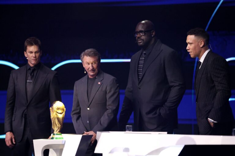 Wayne Gretzky on Shaquille O'Neal, Tom Brady and Aaron Judge after sharing the 2026 FIFA World Cup draw stage with them 8 035bb 17650918298652 1920