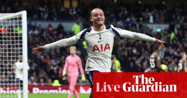 Totteram 2-0 Brentford, Manchester City 3-0 Sunderland, and More: Football - Live - Live | Premier League 20 3293